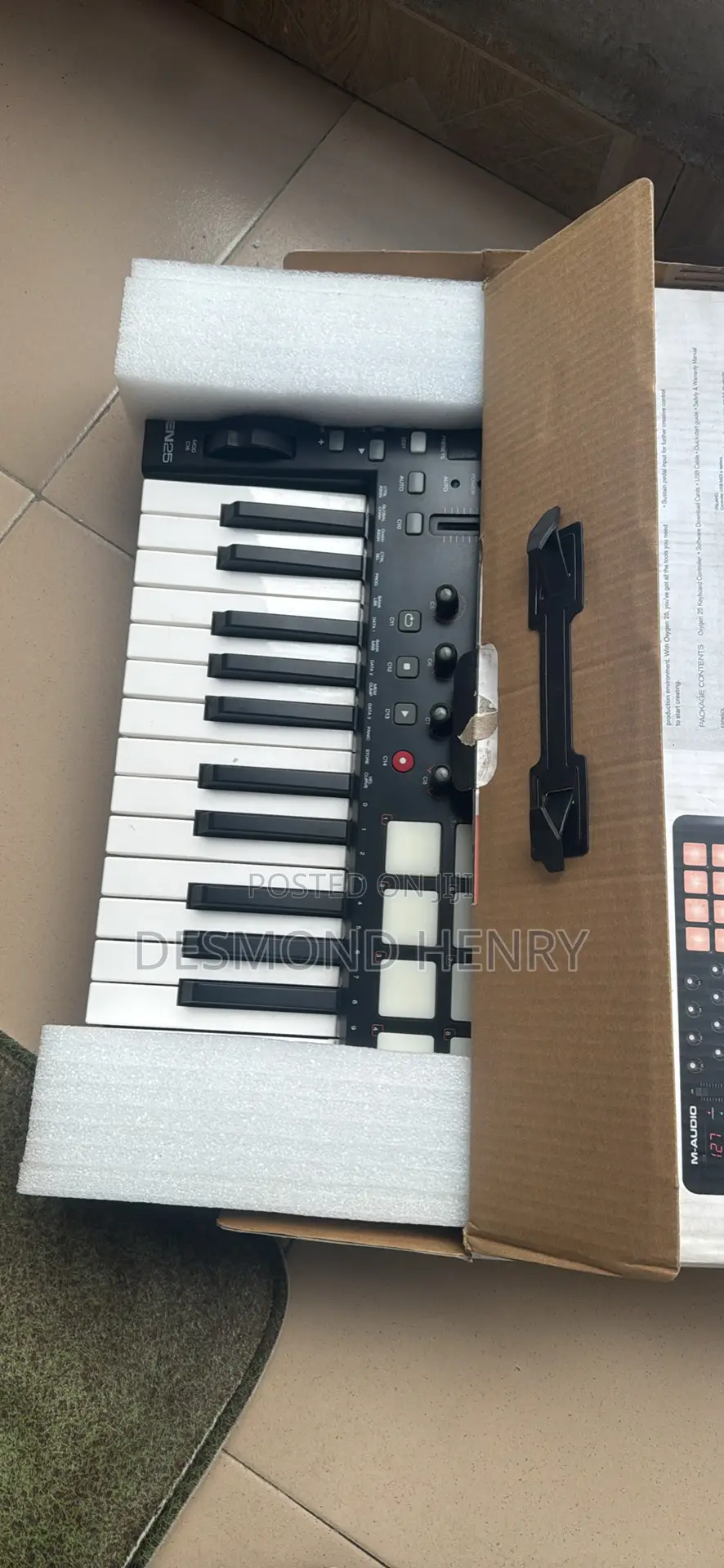 M-Audio OXYGEN25 Midi Keyboard