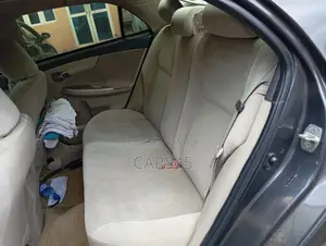 Toyota Corolla 2011 Gray