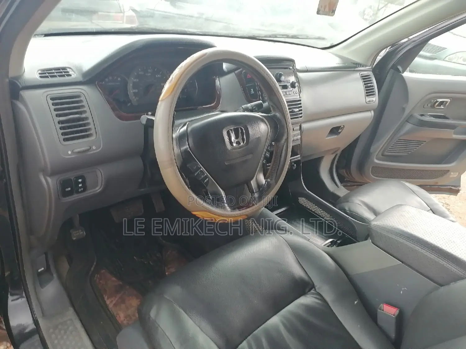 Honda Pilot 2004 Black