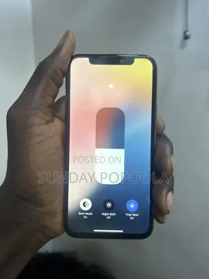 Apple iPhone 11 Pro 64 GB Gold
