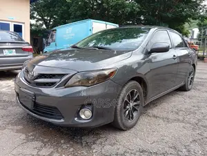 Toyota Corolla 2011 Gray