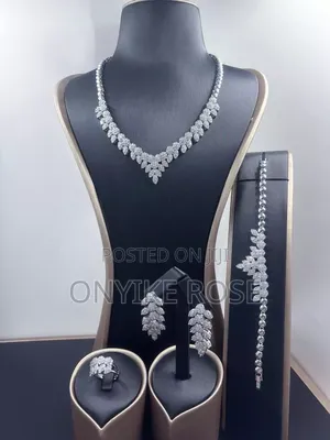 Bb Jewelry Et Accessories