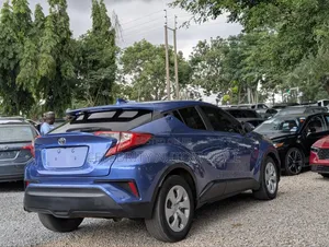 Toyota C-HR 2020 Blue
