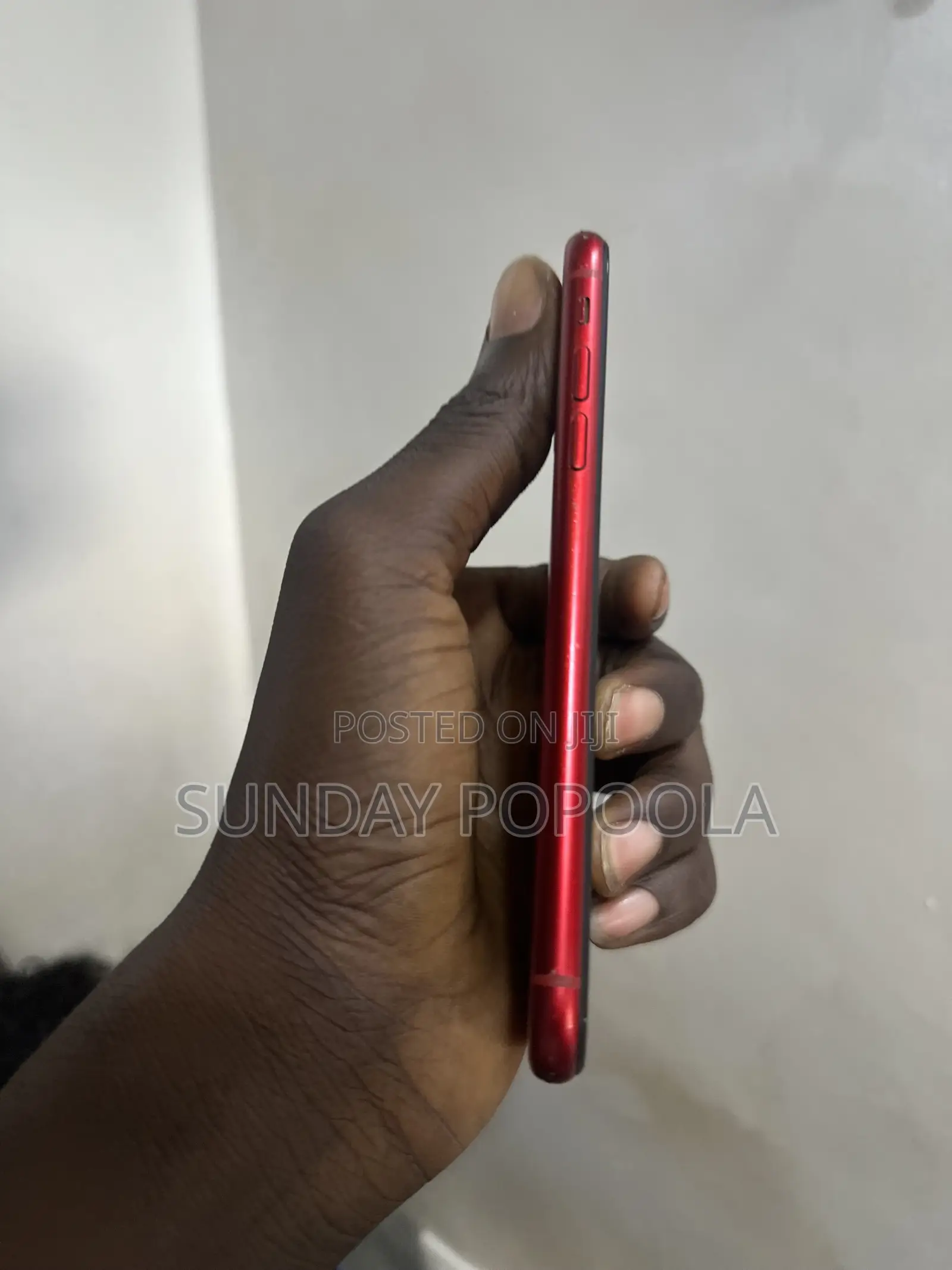Apple iPhone XR 64 GB Red