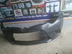 Front Bumper Toyota Corolla 2014 LE