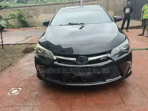 Toyota Camry 2016 Black