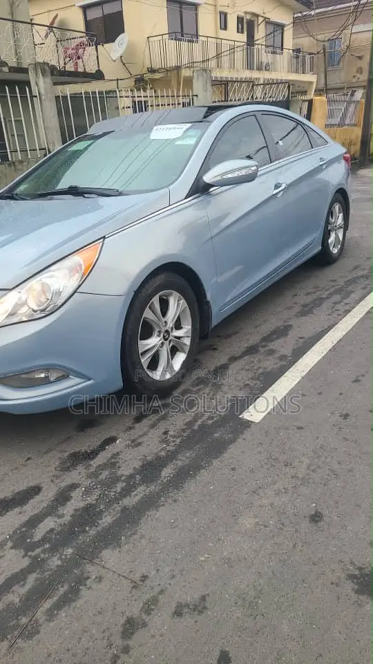 Hyundai Sonata 2012 Blue
