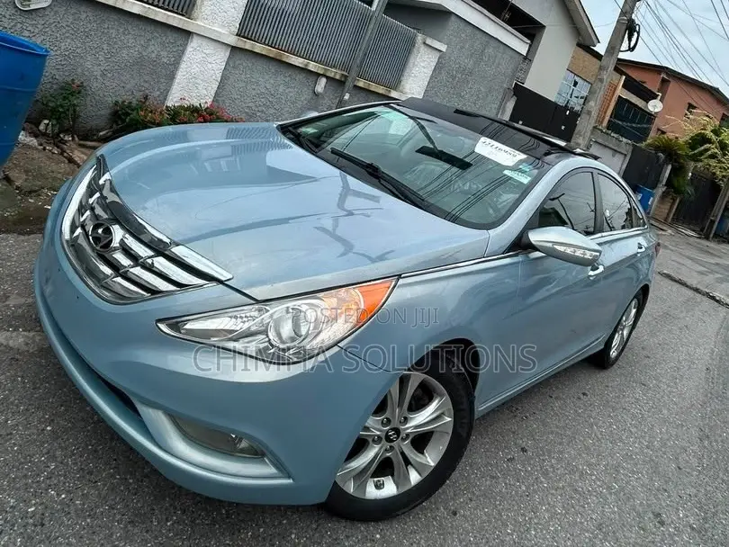 Hyundai Sonata 2012 Blue