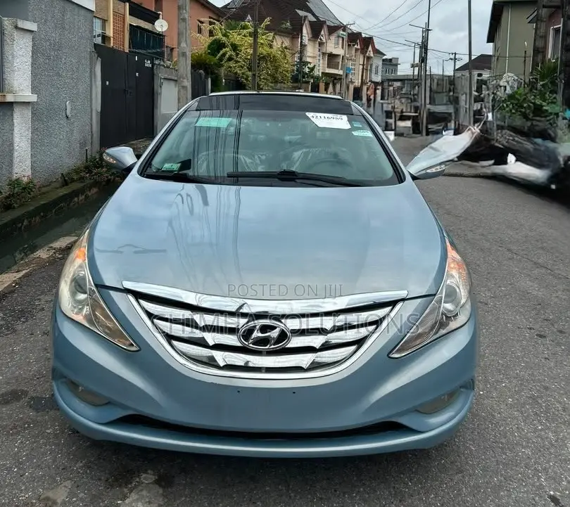 Hyundai Sonata 2012 Blue