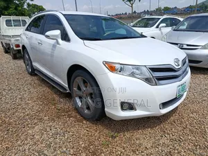 Toyota Venza LE 4dr Wagon (3.5L 6cyl 6A) 2014 White