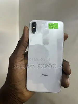 Apple iPhone XS Max 64 GB White