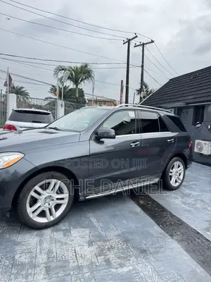 Mercedes-Benz M Class 2015 Gray