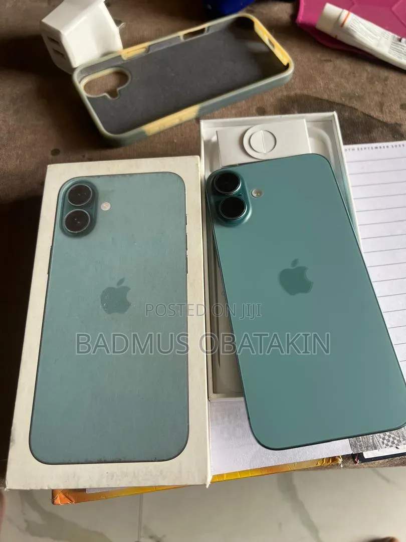 Apple iPhone 16 Plus 128 GB Green