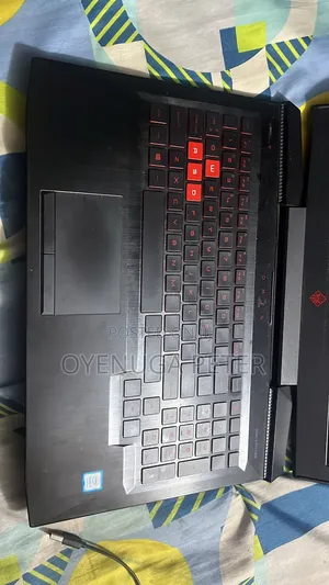 Laptop HP Omen 15-ce0xx 32GB Intel Core i7 SSD 512GB