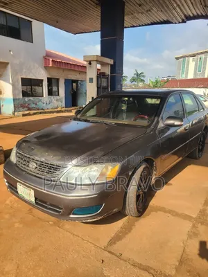 Toyota Avalon XL 2004 Black