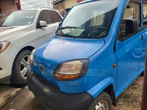 Bajaj Qute 2024 Blue
