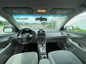 Toyota Corolla 2013 Black