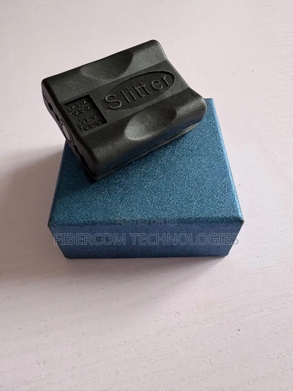 Fiber Optic Buffer Slitter