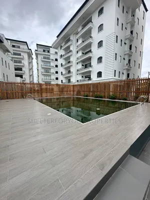 3bdrm Apartment in Lekki Phase 1 for rent