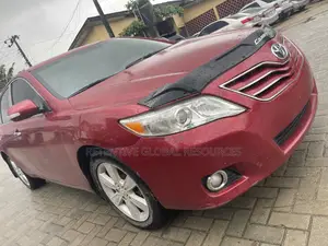 Toyota Camry LE 4dr Sedan (2.4L 4cyl 5A) 2008 Red