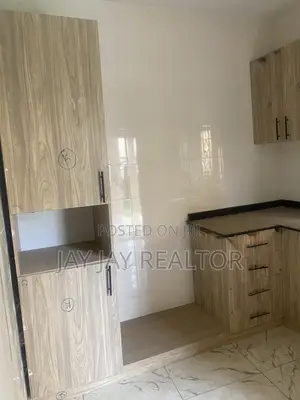 3bdrm House in Durumi for rent