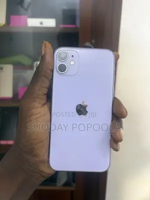 Apple iPhone 11 64 GB Purple