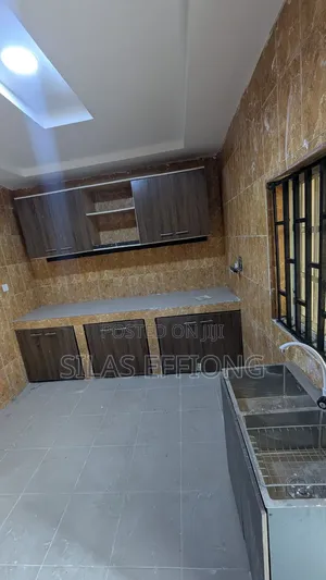 3bdrm Block of Flats in Osongama, Uyo for rent