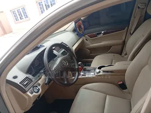 Mercedes-Benz C300 2012 Gray