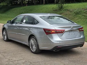 Toyota Avalon 2017 Silver