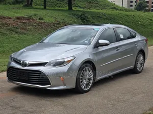 Toyota Avalon 2017 Silver