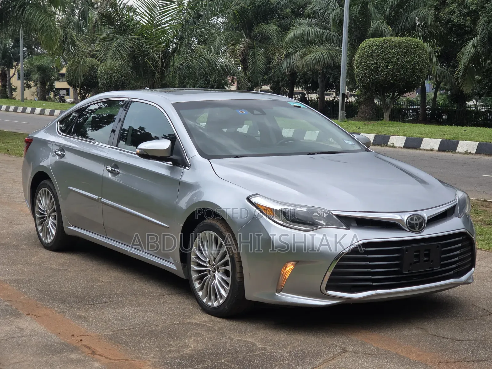Toyota Avalon 2017 Silver
