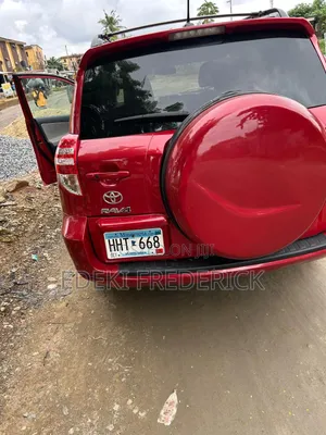 Toyota RAV4 2012 Red