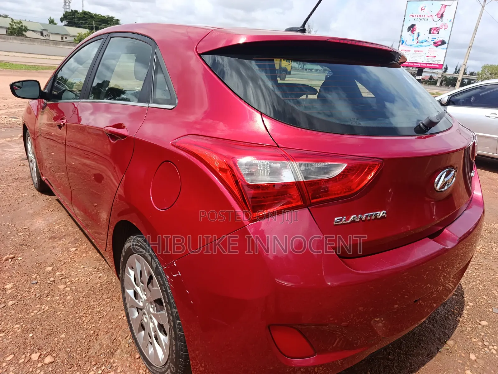 Hyundai Elantra 2016 Red