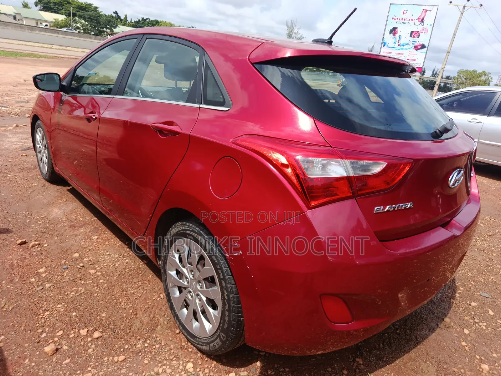 Hyundai Elantra 2016 Red