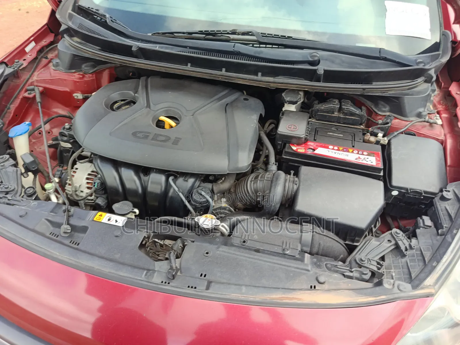 Hyundai Elantra 2016 Red