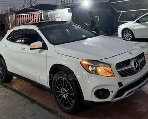 Mercedes-Benz GLA-Class 2016 White