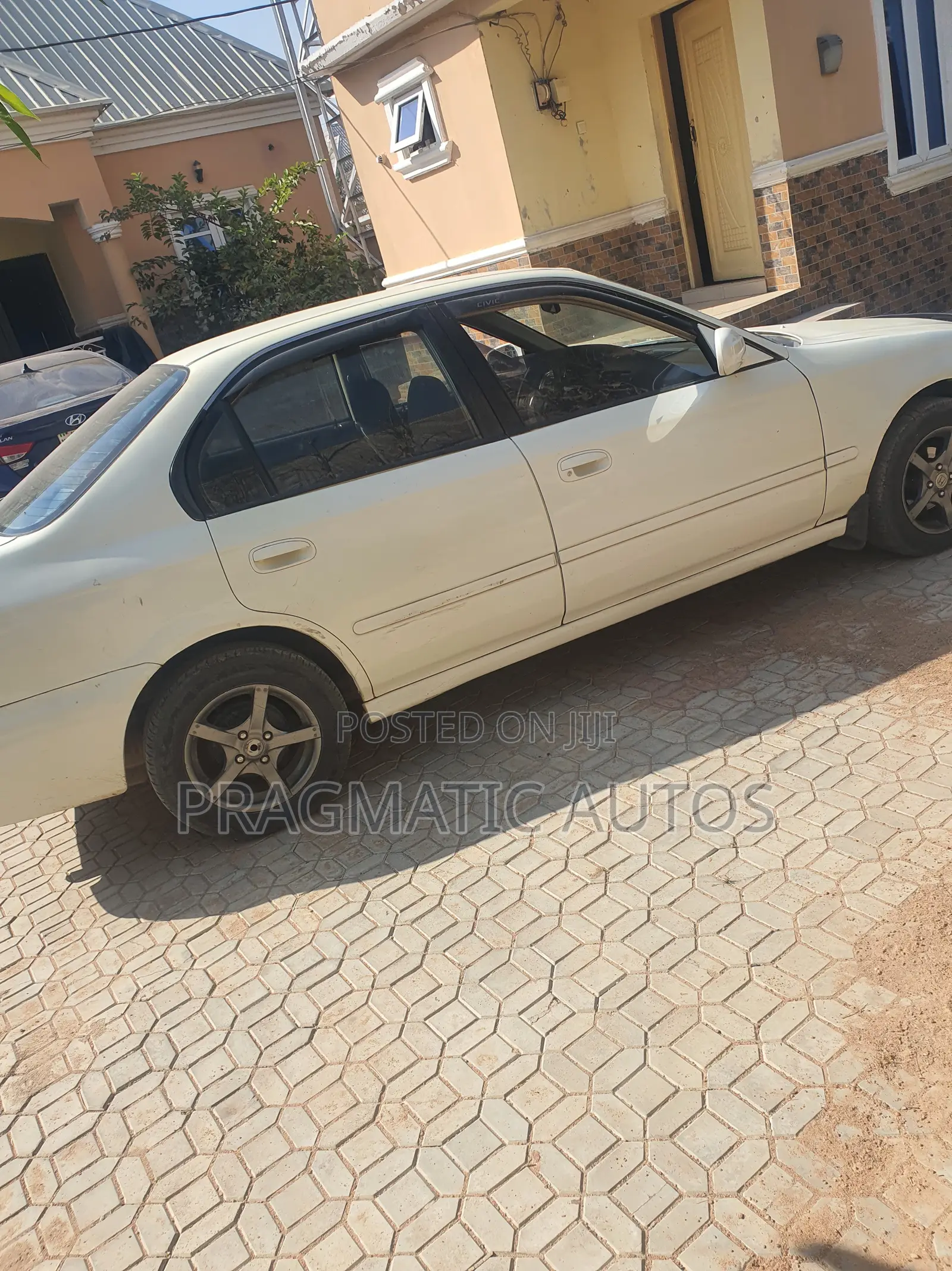 Honda Civic 2000 White
