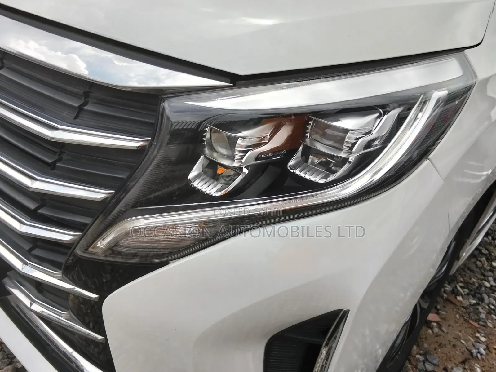 GAC GM8 2023 White