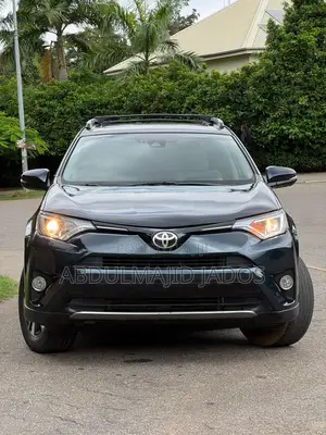 Toyota RAV4 2017 Green