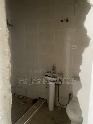 2bdrm Block of Flats in Durumi for sale