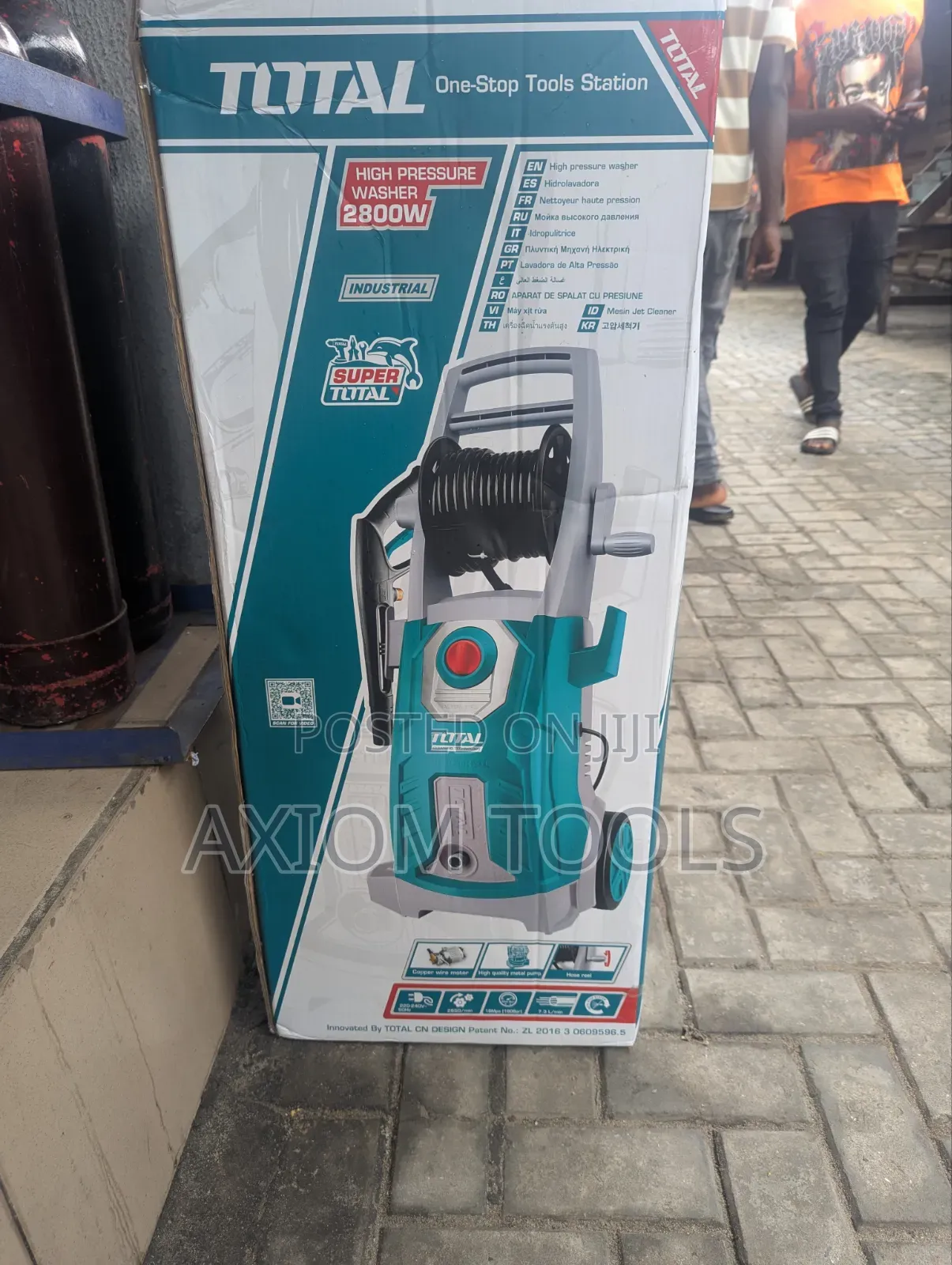 Total Industrial High-Pressure Washer 2800W