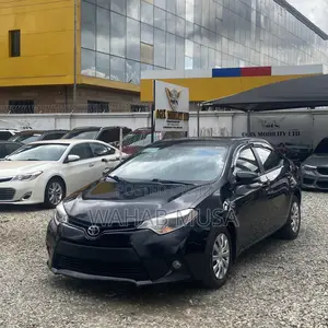 Toyota Corolla 2015 Black