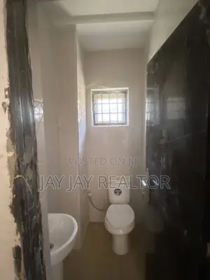 3bdrm Block of Flats in Karua, Kaura for rent