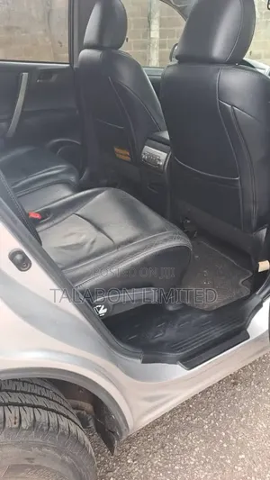 Toyota Highlander 2012 Silver