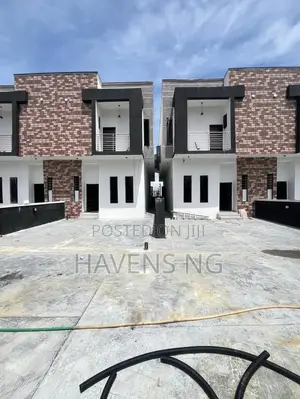 4bdrm Duplex in Lekki Phase 2 for sale