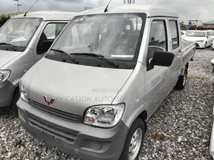 Yuejin Mini Truck