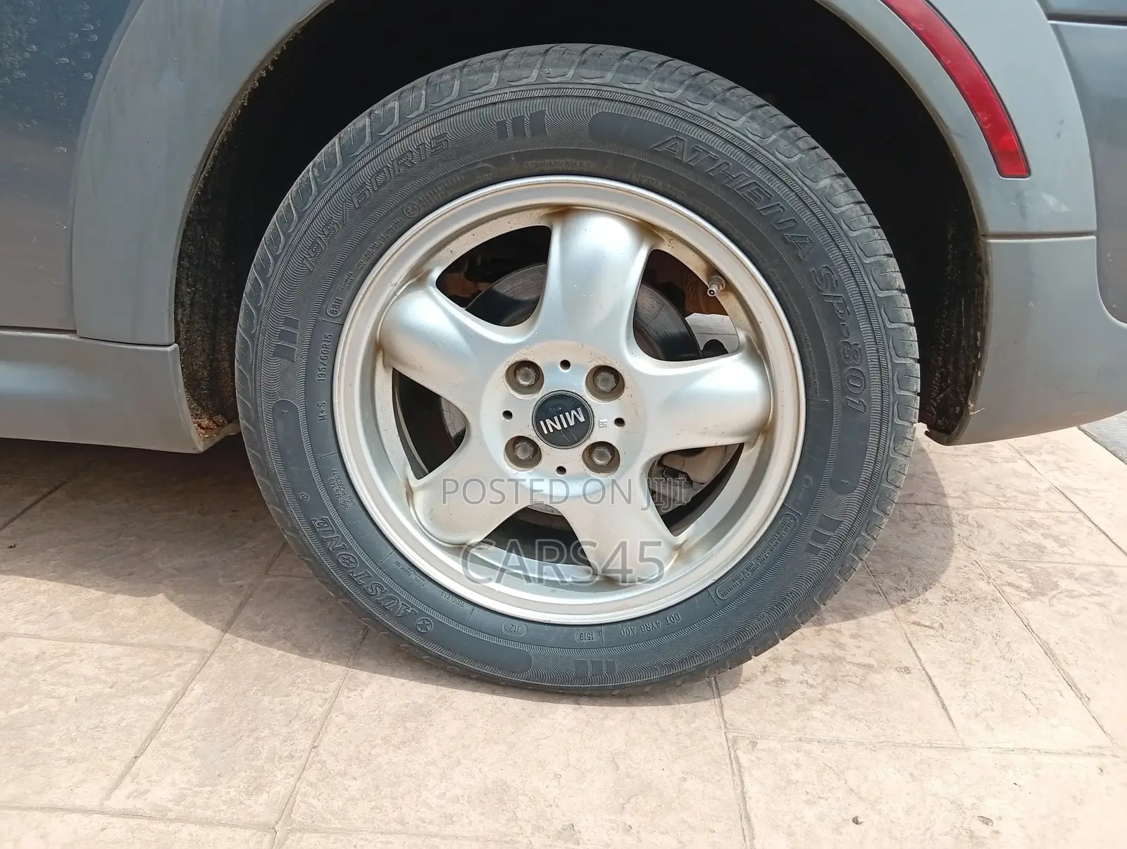 Mini Cooper 2010 Gray