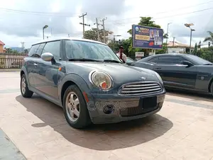 Mini Cooper 2010 Gray