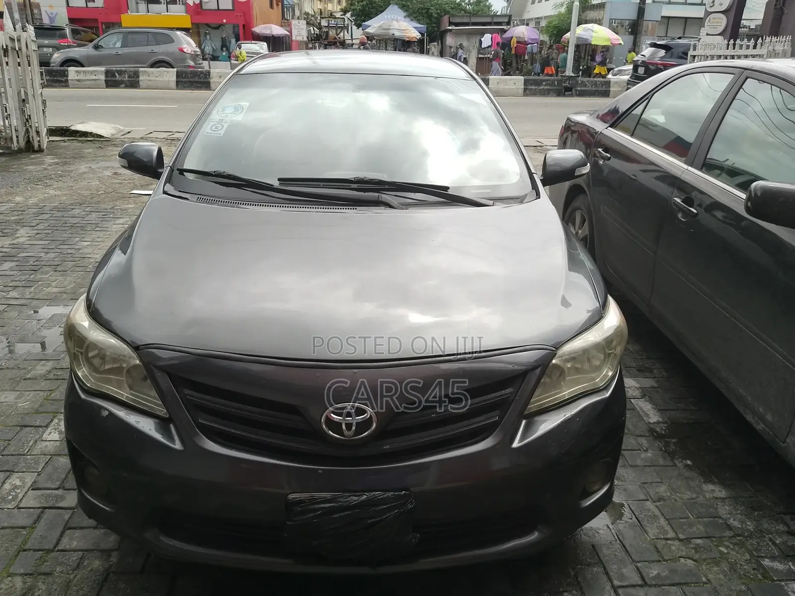 Toyota Corolla 2010 Gray