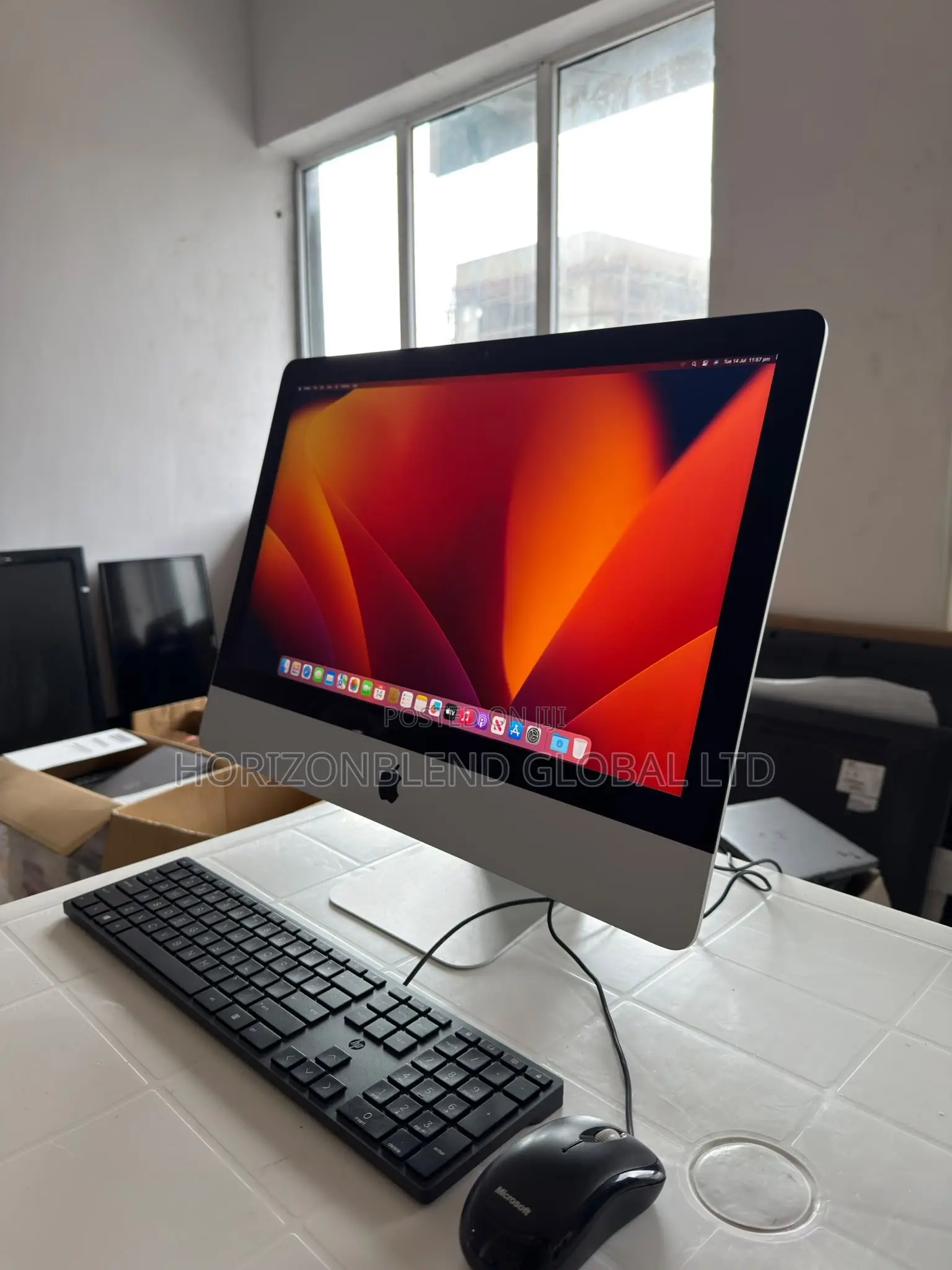 Desktop Computer Apple iMac 2GB Intel Core i5 SSD 1T